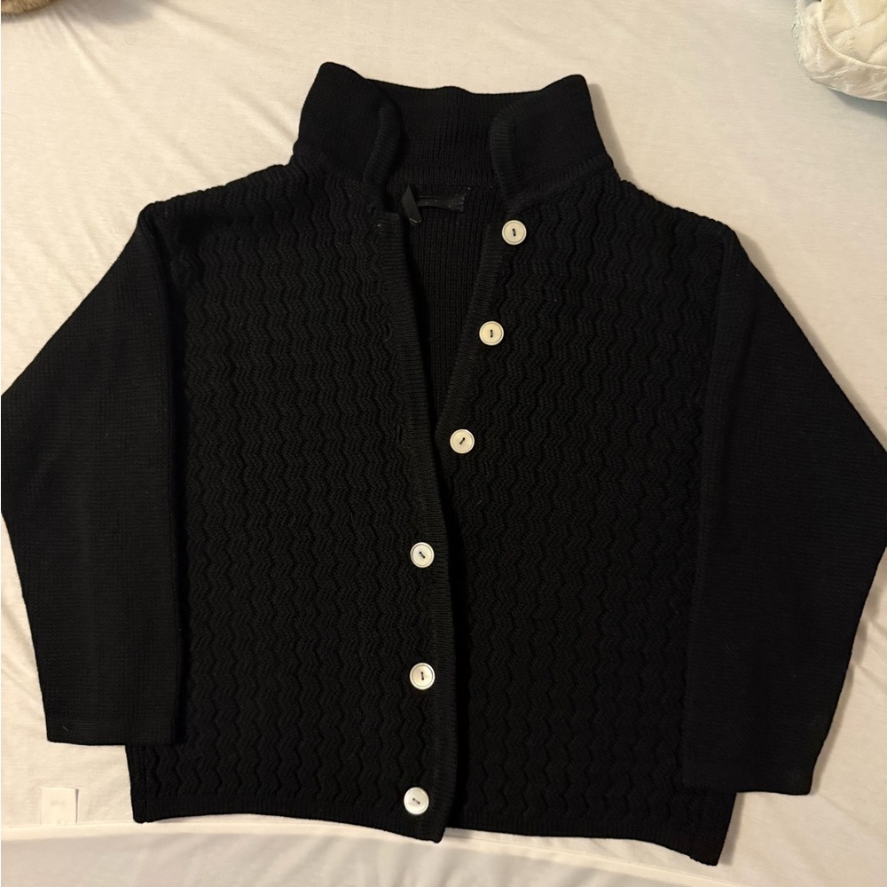 Black Cardigan Sweater
Made in Italy